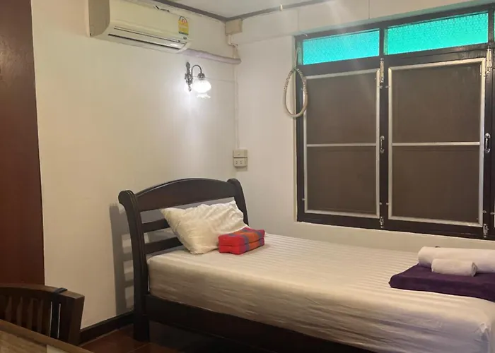 Tata Guesthouse